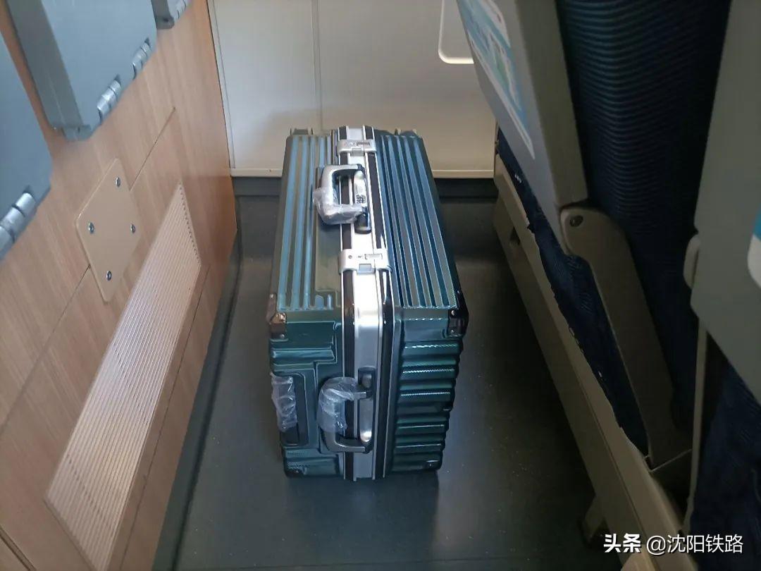 高铁行李箱放哪，乘坐高铁行李限制和规定最新标准有哪些-梦路生活号
