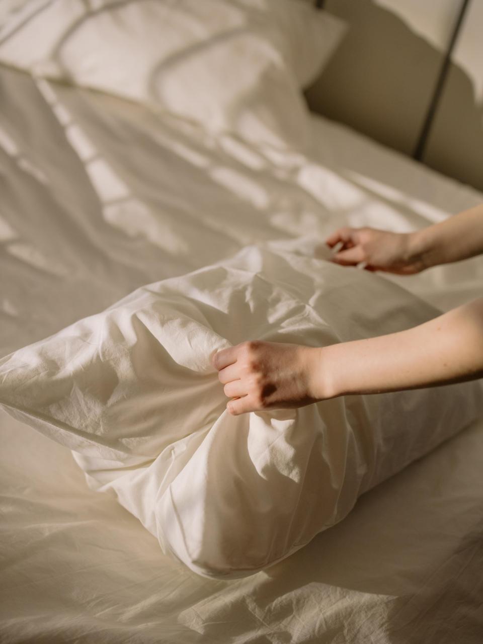 全棉和水洗棉哪个更适合裸睡（床上用品用什么面料舒服）-梦路生活号