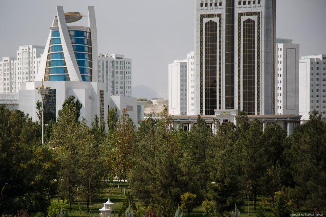 世界上最神秘的国家是哪个国家，带你了解土库曼斯坦首都阿什哈巴德-梦路生活号